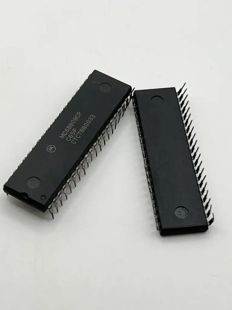 MC68B09CP