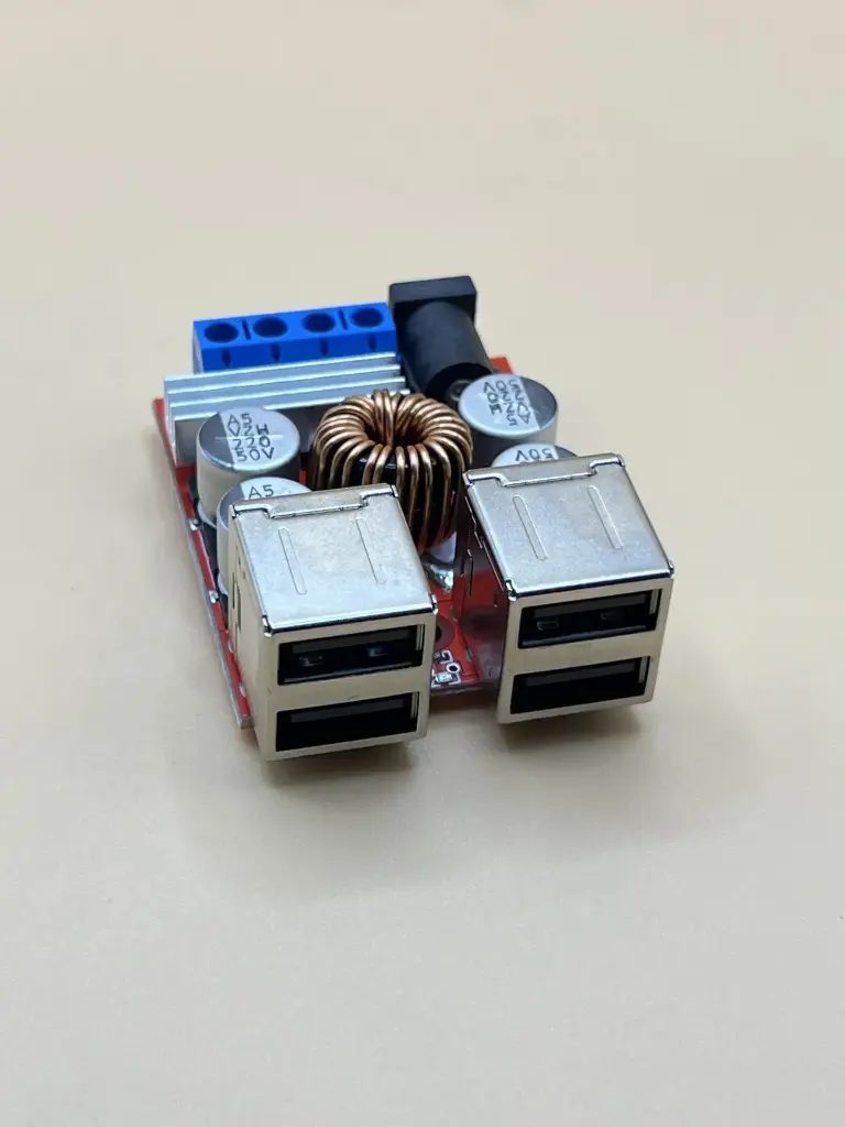 4 USB DC-DC Buck fast charge module