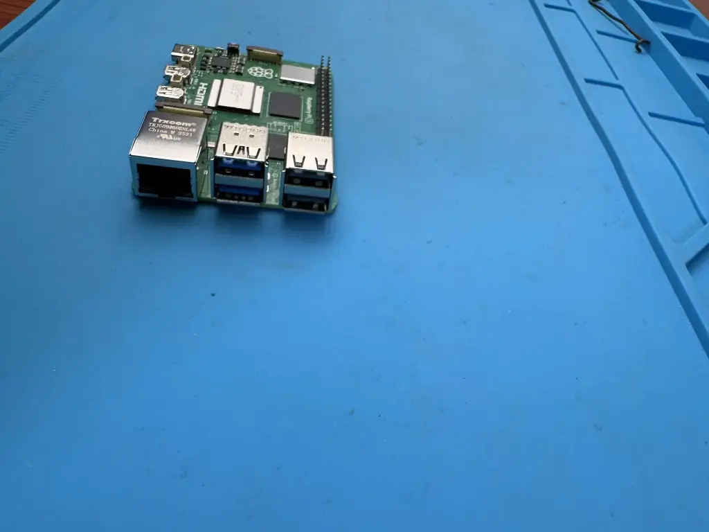 Raspberry Pi 5 2gb